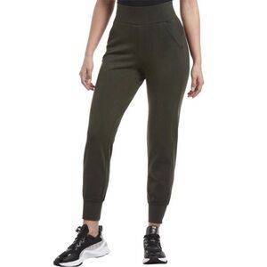 Public Rec All Day Jogger Pant Womens 26x24 olive green Elastic Waist Pocket